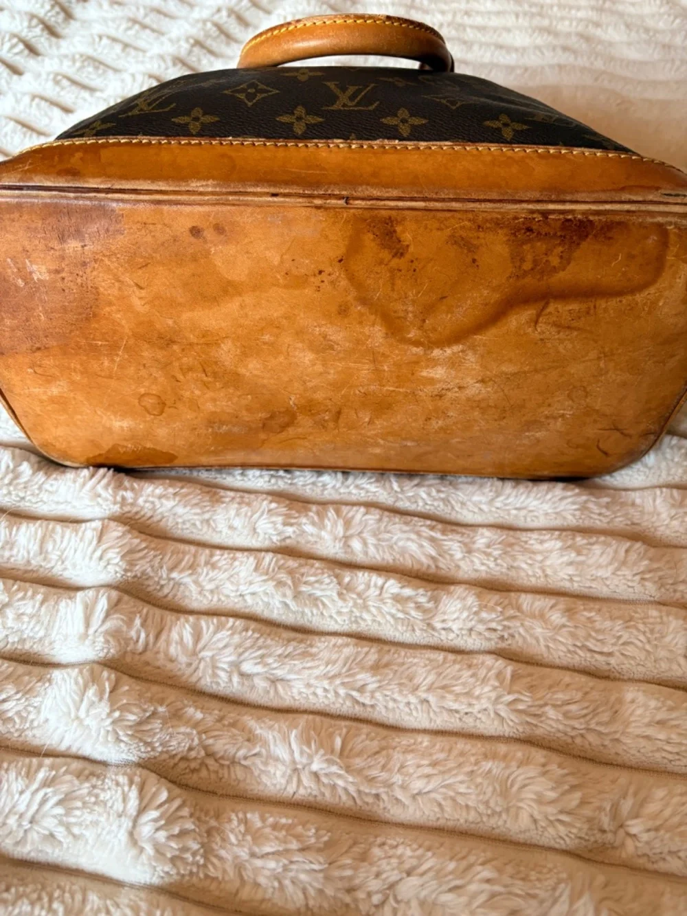 Authentic Louis Vuitton Vintage Alma PM Monogram Satchel 1994 Made in France
